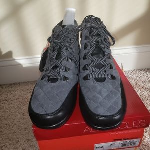 Aerosols Grey Booties